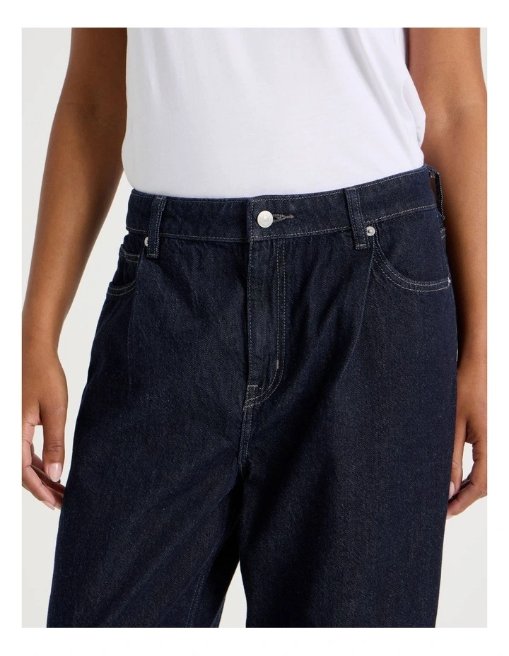 Pleated Loose Jean in Rinse image 3