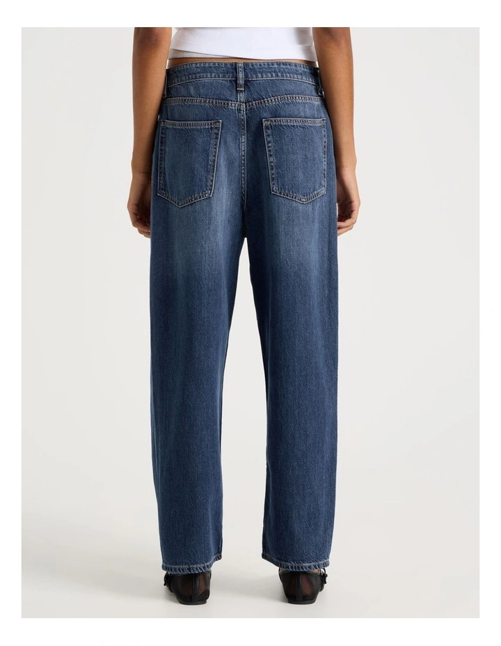 Pleated Loose Jean in Medium Indigo Vintage Wash image 5