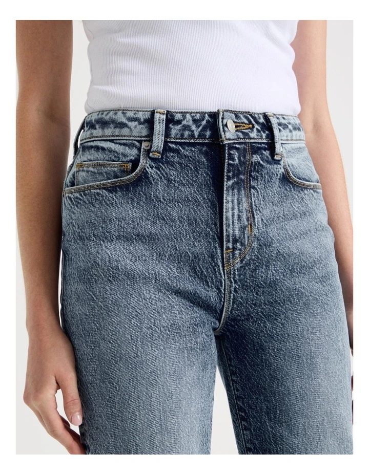 Mom High Rise Jean in Light Indigo Tinted image 5