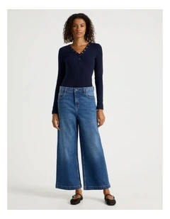 Wide Leg High Rise jeans in Mid Blue Wash