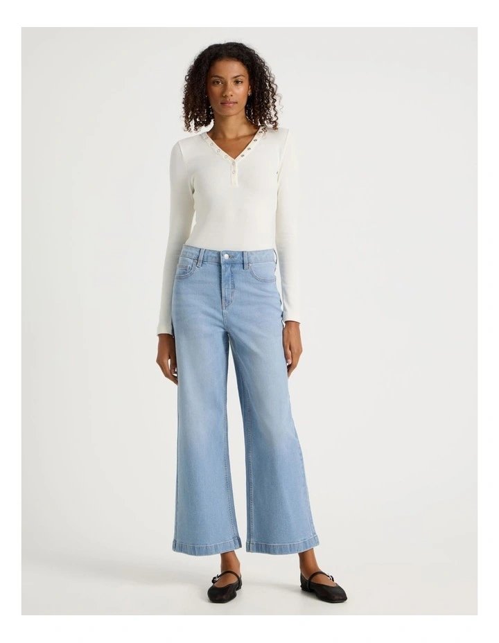 Wide Leg High Rise Jeans in Light Wash image 2