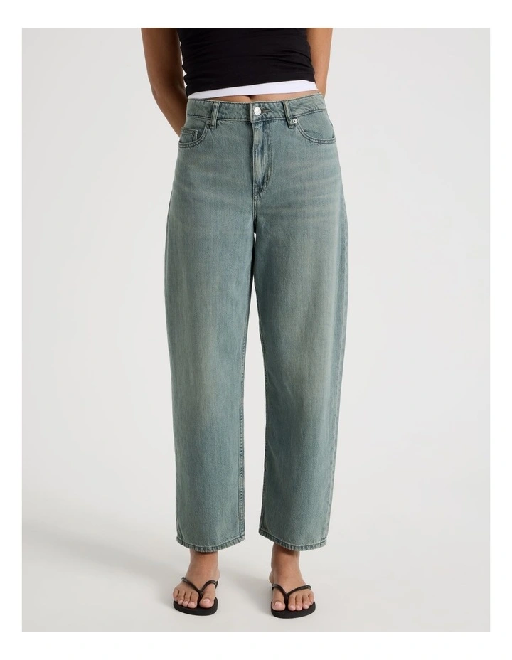 Barrel Mid Rise Jeans in Light Green Cast Indigo image 5