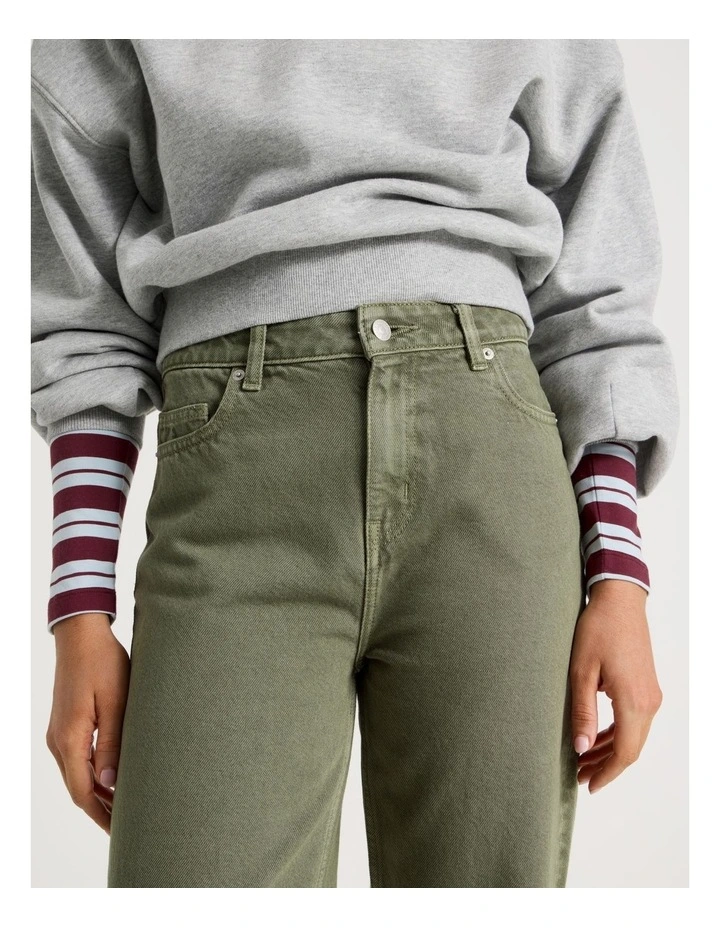 Straight High Rise Jean in Clover image 5
