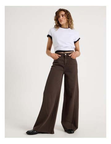 Hot Fudge colour