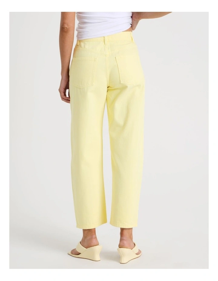 Barrel Mid Rise Jean in Yellow image 6