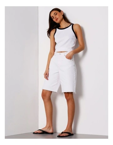 Denim Jort Raw Hem in Ecru