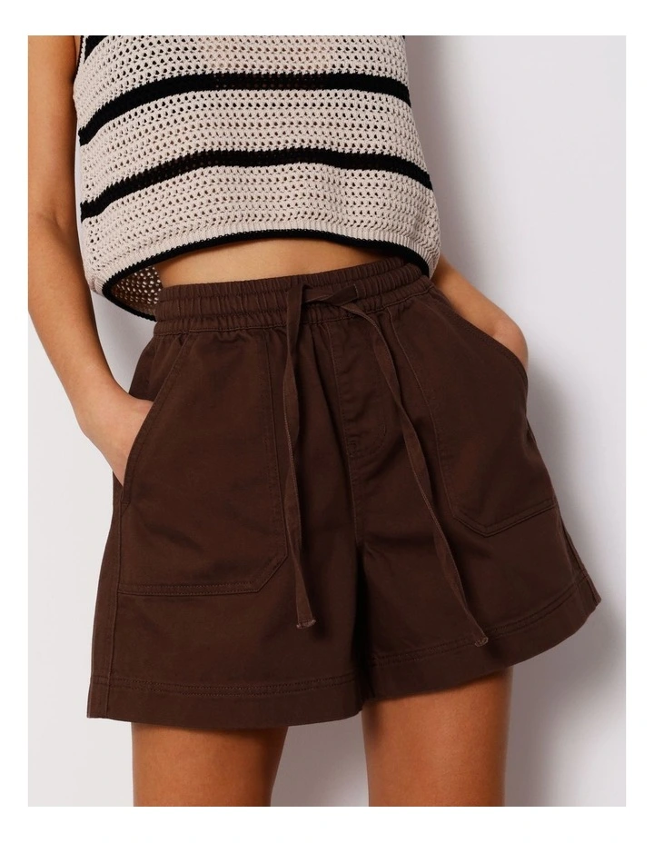 Elastic Waist Lightweight Denim Short in Brown image 3