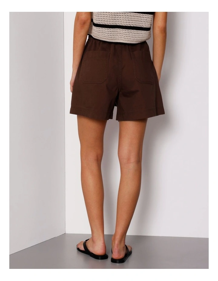 Elastic Waist Lightweight Denim Short in Brown image 5