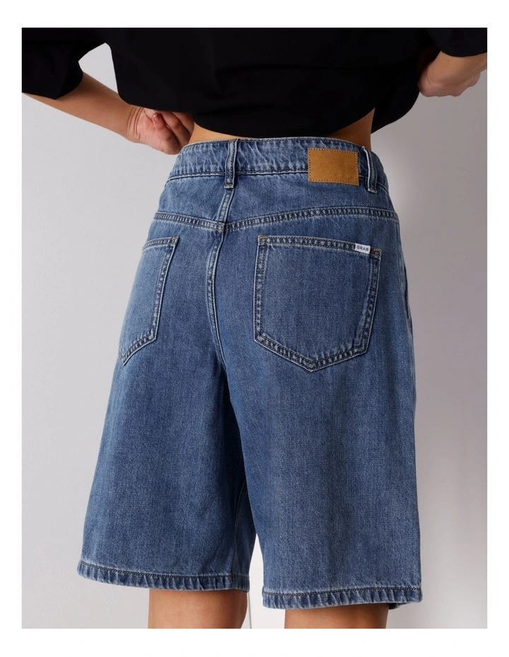 Pleat Front Long Short in Pacific Blue image 5