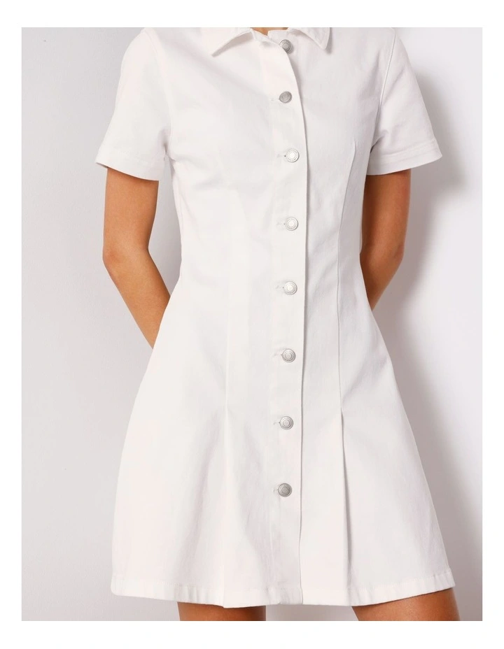 Short Sleeve Box Pleat Denim Dress In Ecru image 5