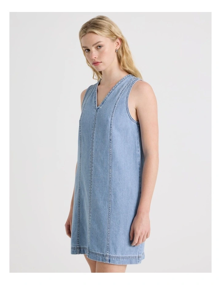 Sleeveless Denim Mini Dress in Blue image 5