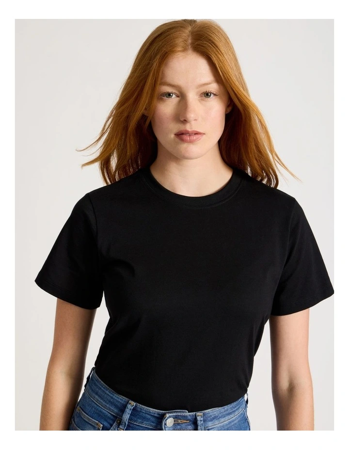 Crew Neck Tee in Black image 4