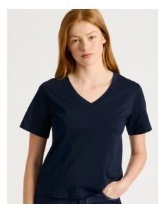 Relaxed Fit V Neck Tee in Navy