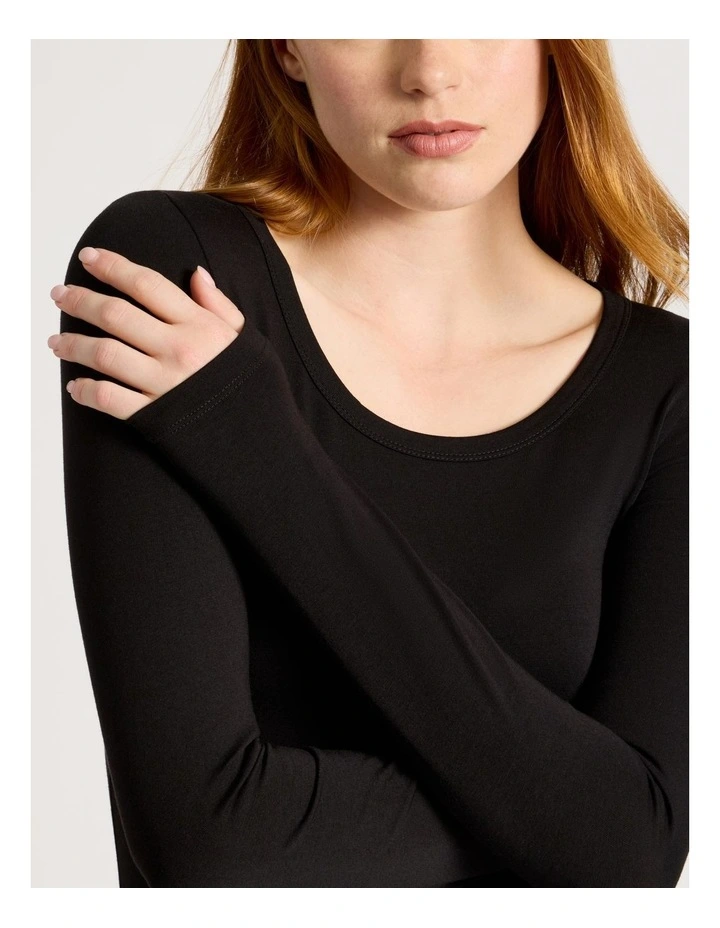 Long Sleeve Scoop Neck Tee in Black image 6