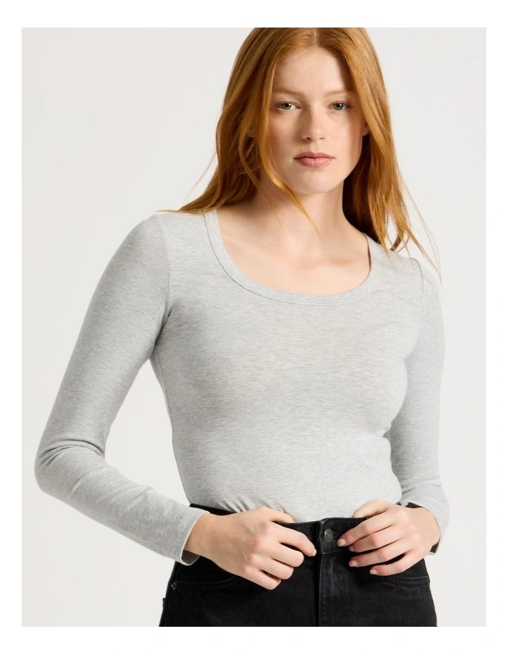 Long Sleeve Scoop Neck Tee in Light Heather Grey image 1