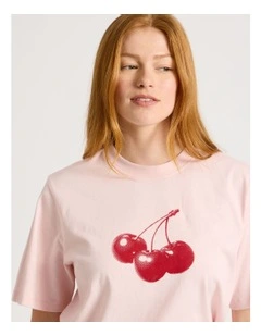 Loose Fit Graphic Tee in Lotus