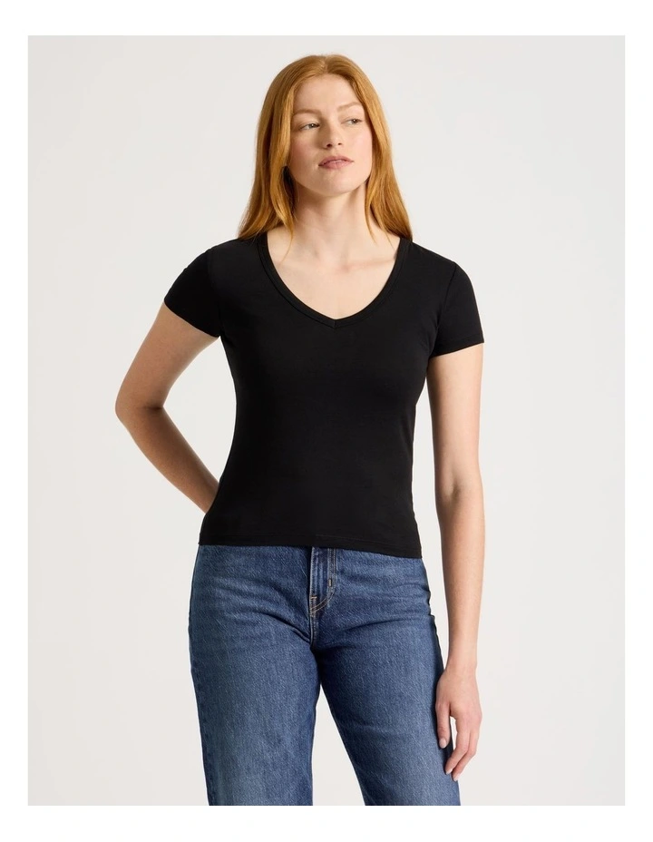 Slub V Neck Tee in Black image 3