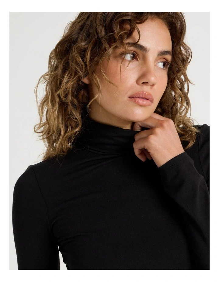 Long Sleeve Roll Neck Top in Black image 7