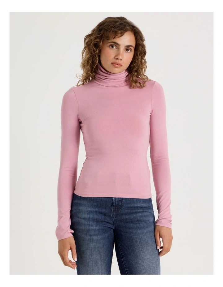 Long Sleeve Roll Neck Top in Lilas image 5