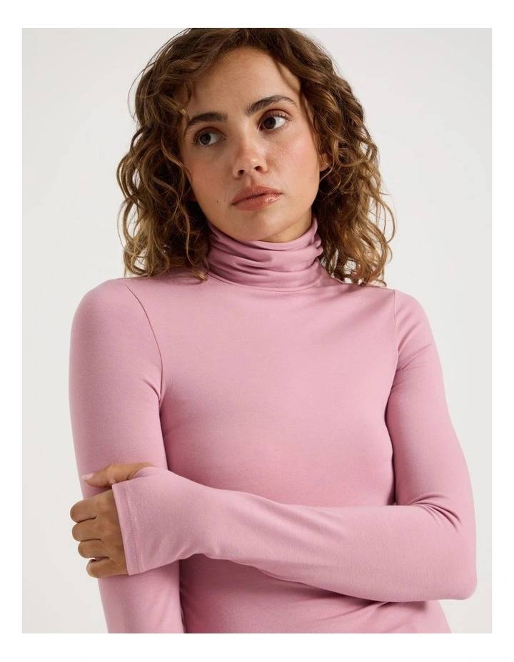 Long Sleeve Roll Neck Top in Lilas image 7