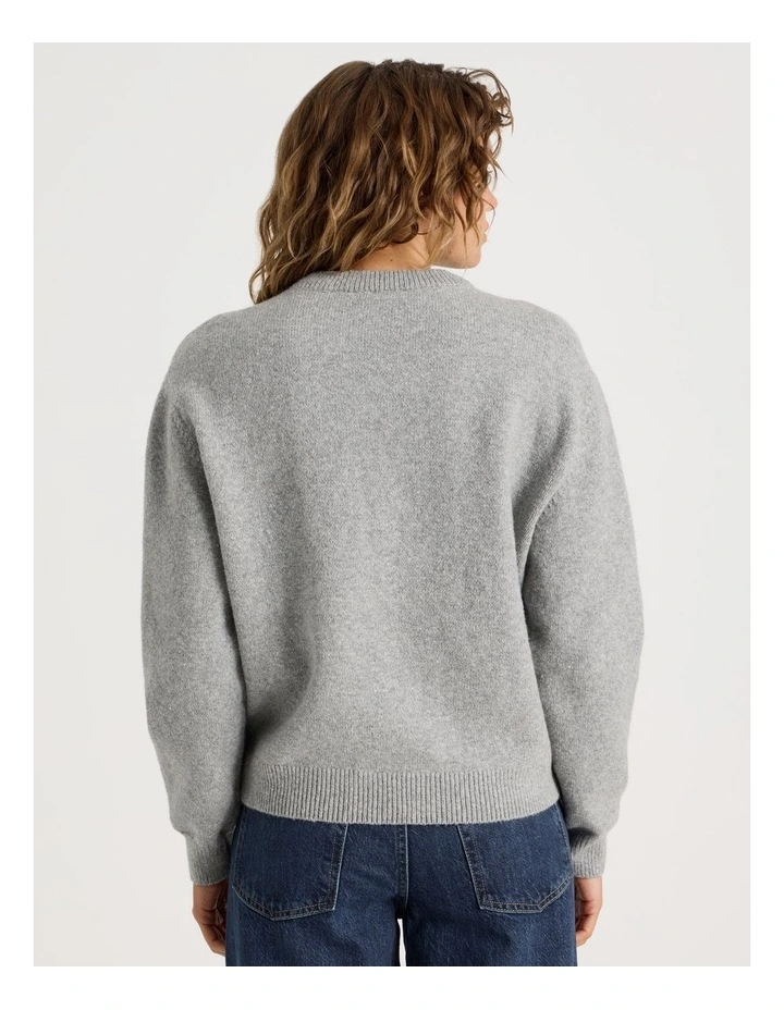 V-Neck Jumper in Grey image 6