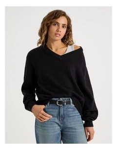 V-Neck Jumper in Moonless Night