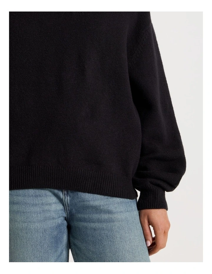 V-Neck Jumper in Moonless Night image 6