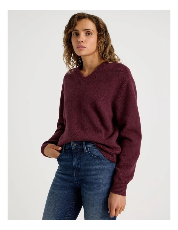 V-Neck Jumper in Burgundy image 1