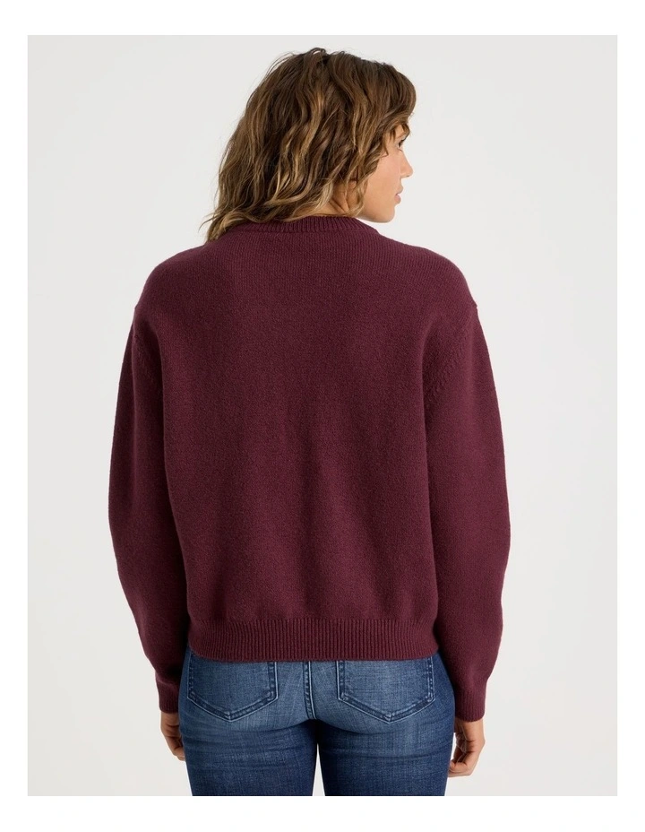 V-Neck Jumper in Burgundy image 6