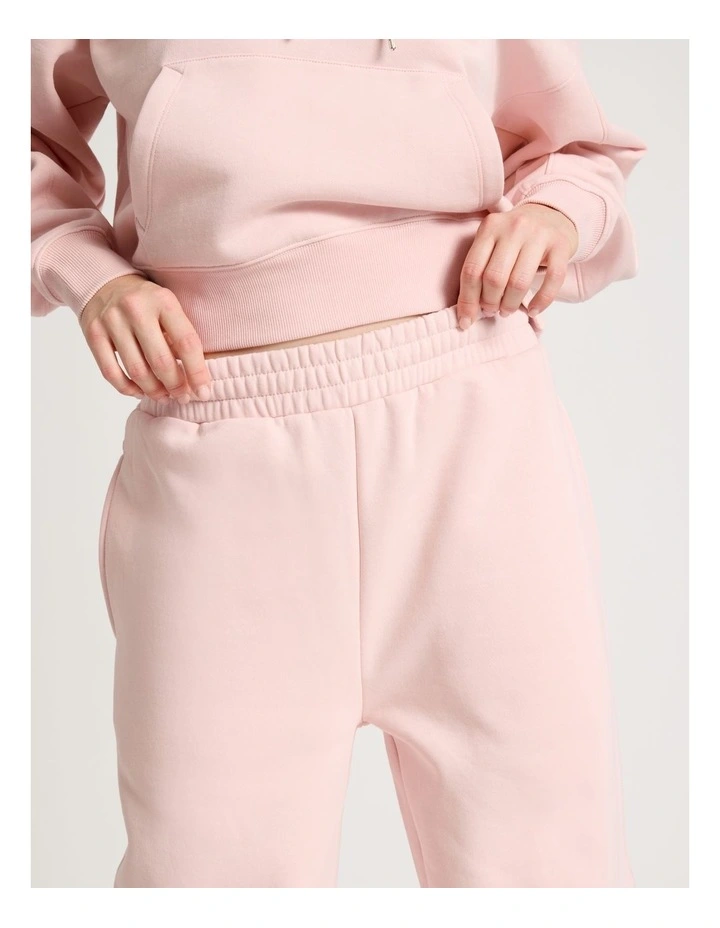 Baggy Fit Jogger in Light Pink image 4