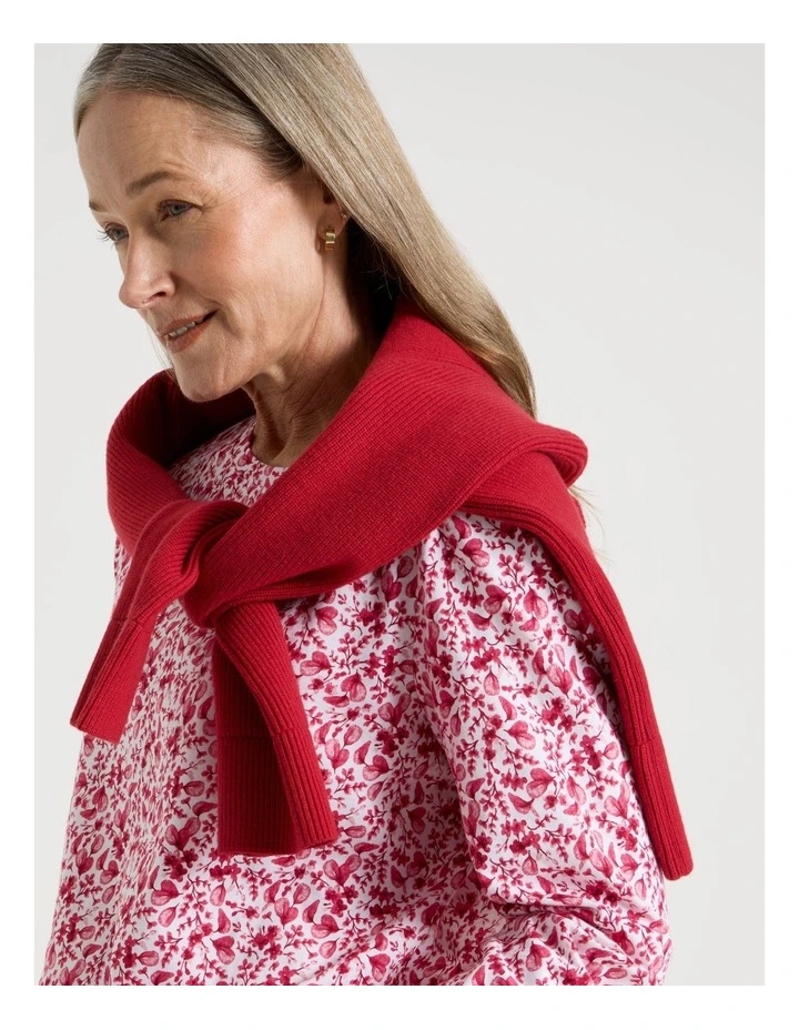 Long Sleeve Wardrobe Staple Tee in Pinks Ditsy Floral Print image 4