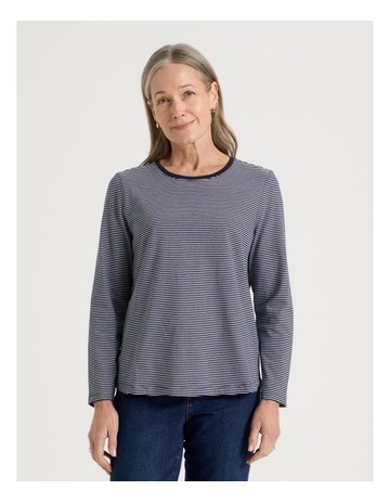 Navy colour