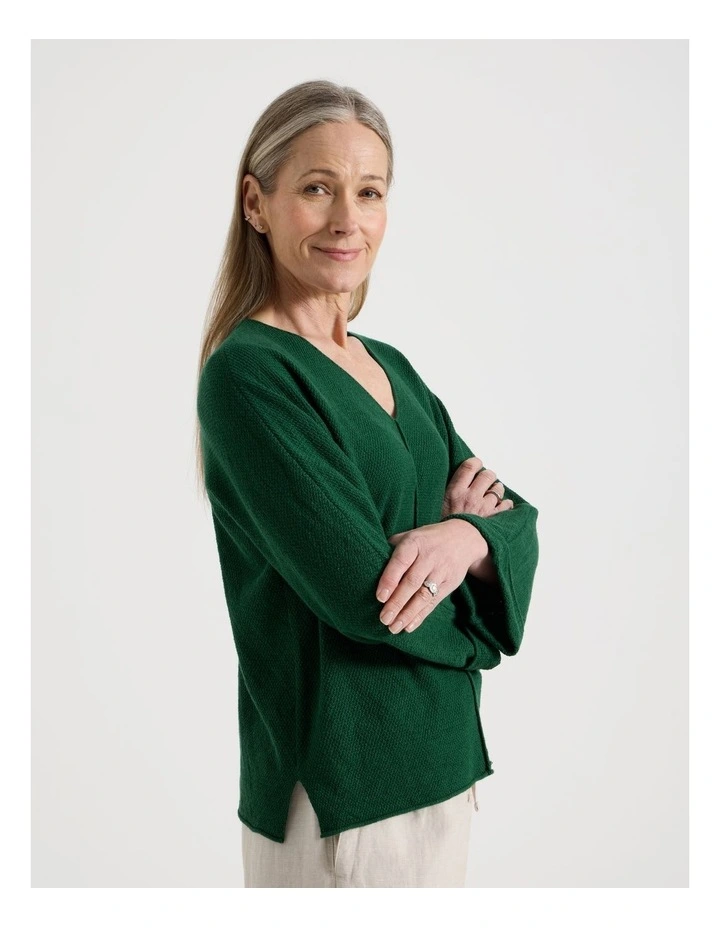 V Neck Long Sleeve Jumper With Fold Back Cuff in Green image 3