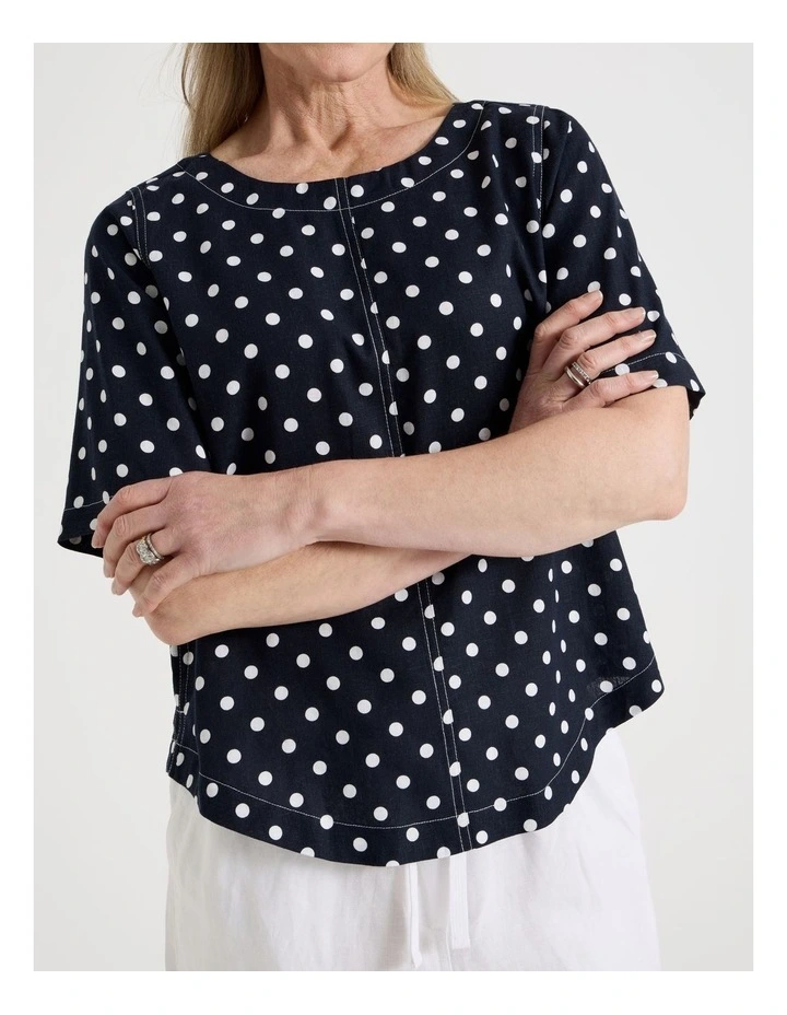 Short Sleeve Top With CF Seam & Curved Hem in Navy/White Spot image 2