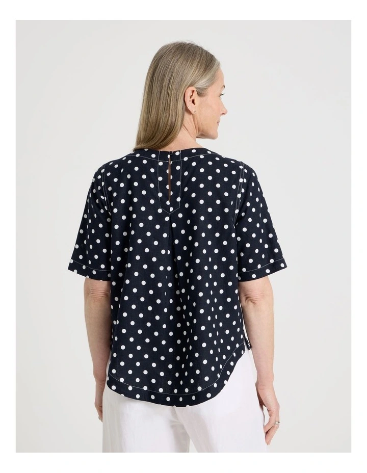 Short Sleeve Top With CF Seam & Curved Hem in Navy/White Spot image 6