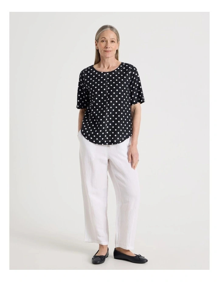 Short Sleeve Top With CF Seam & Curved Hem in Navy/White Spot image 7