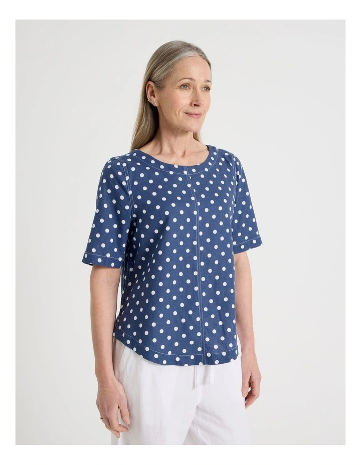 Short Sleeve Top With CF Seam & Curved Hem in Blue/White Spot image 5