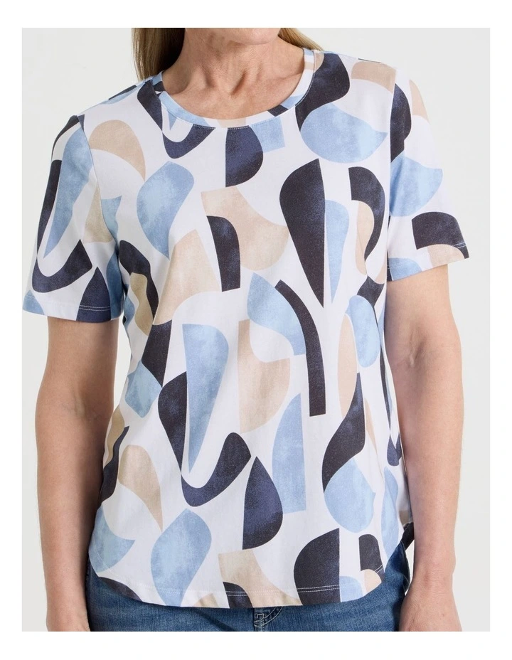 Wardrobe Staple Short Sleeve Tee in White/Blues Large Abstract Print image 5