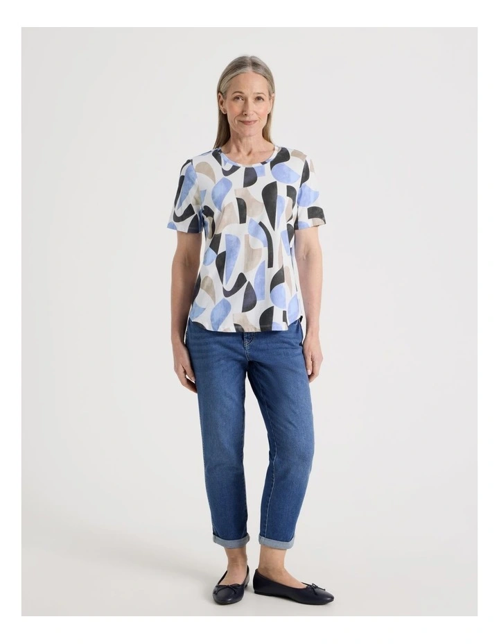 Wardrobe Staple Short Sleeve Tee in White/Blues Large Abstract Print image 7