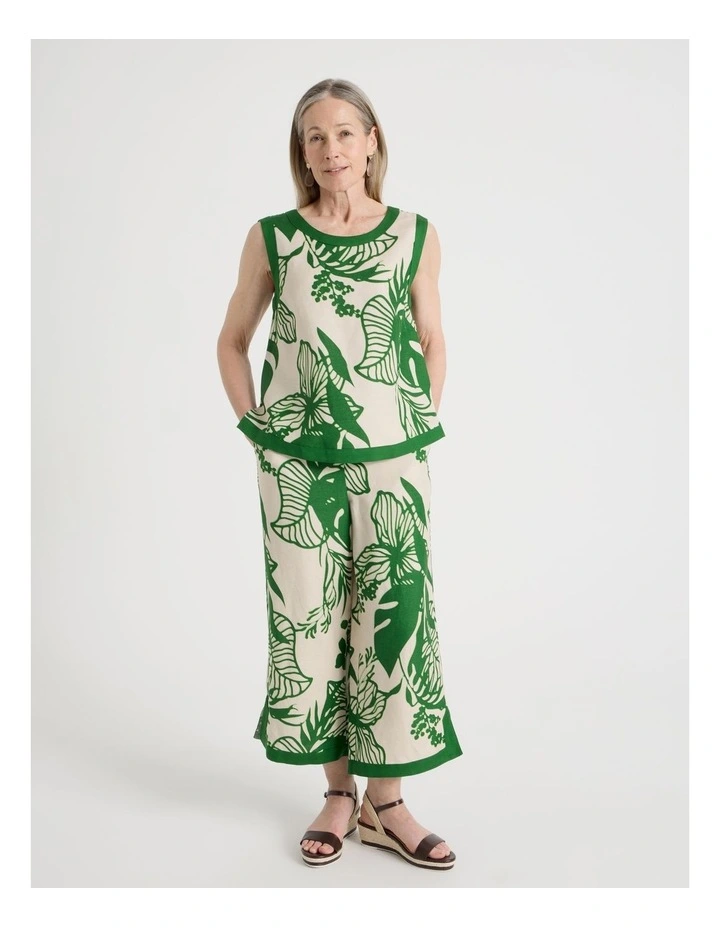 Sleeveless Shell Top With Solid Contrasts in Neutral/Leaf Green Print image 2