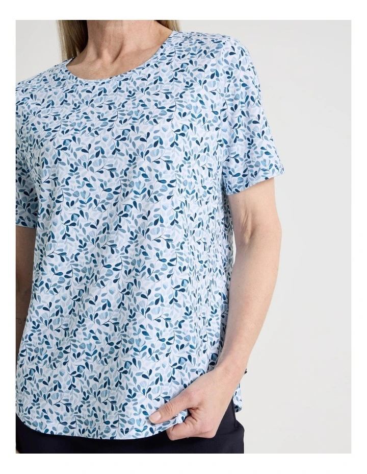 Petites Wardrobe Staple Short Sleeve Tee in Blues/Navy Ditsy Floral image 4