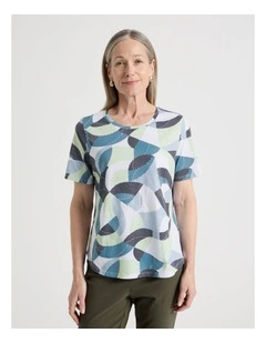 Petites Wardrobe Staple Short Sleeve Tee in Blue/Mint/Teal/White Large Abstract