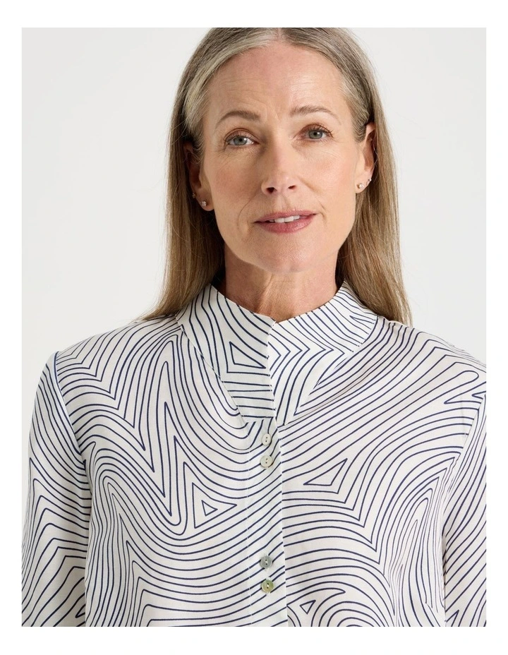 Stand Collar Long Sleeve Shirt With Gathering At Cuff in Ivory Line Print image 3