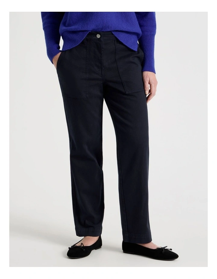 Utility Stretch Pant With Patch Pockets in Navy image 2