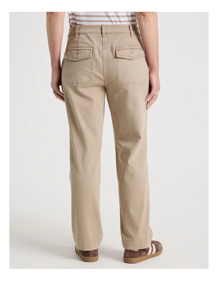 Utility Stretch Pant With Patch Pockets in Neutral image 5