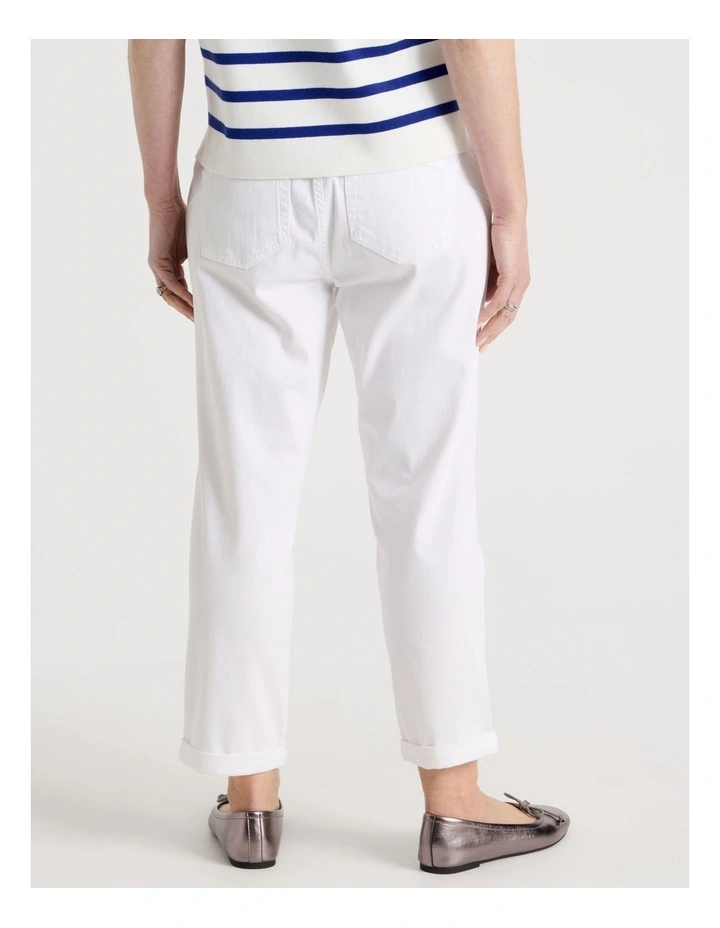 Wardrobe Staple Crop Jean in White image 5