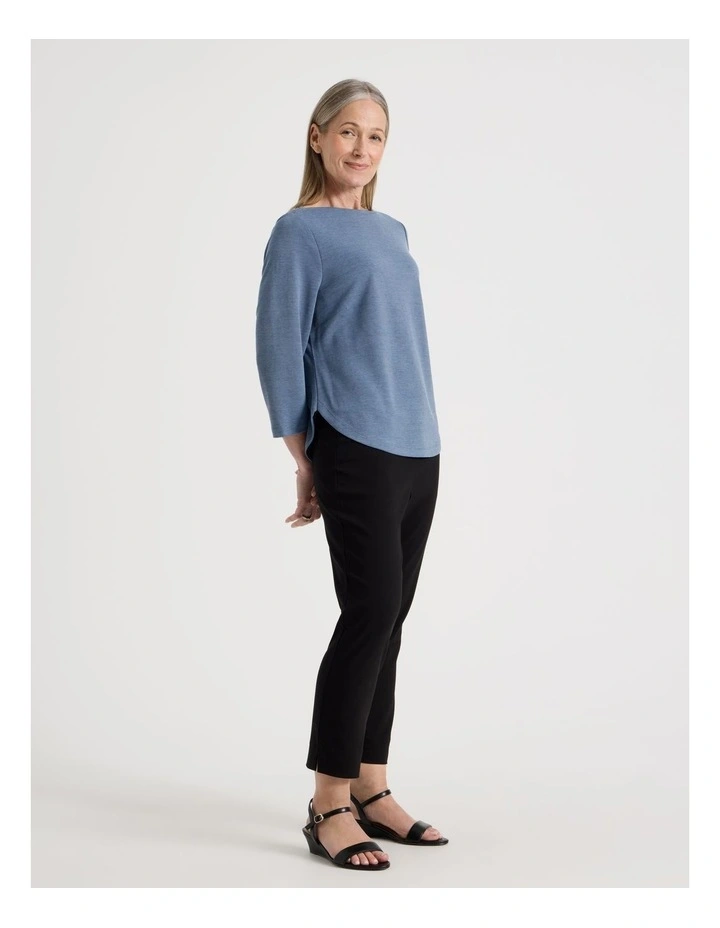 Wardrobe Staple Stretch Crop Pant in Black image 3