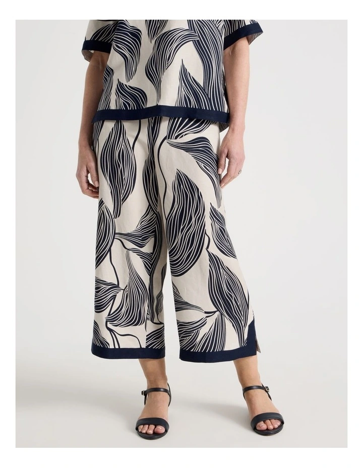Wide Leg Crop Linen Blend Pant With Solid Contrasts in Neutral Navy Print image 2