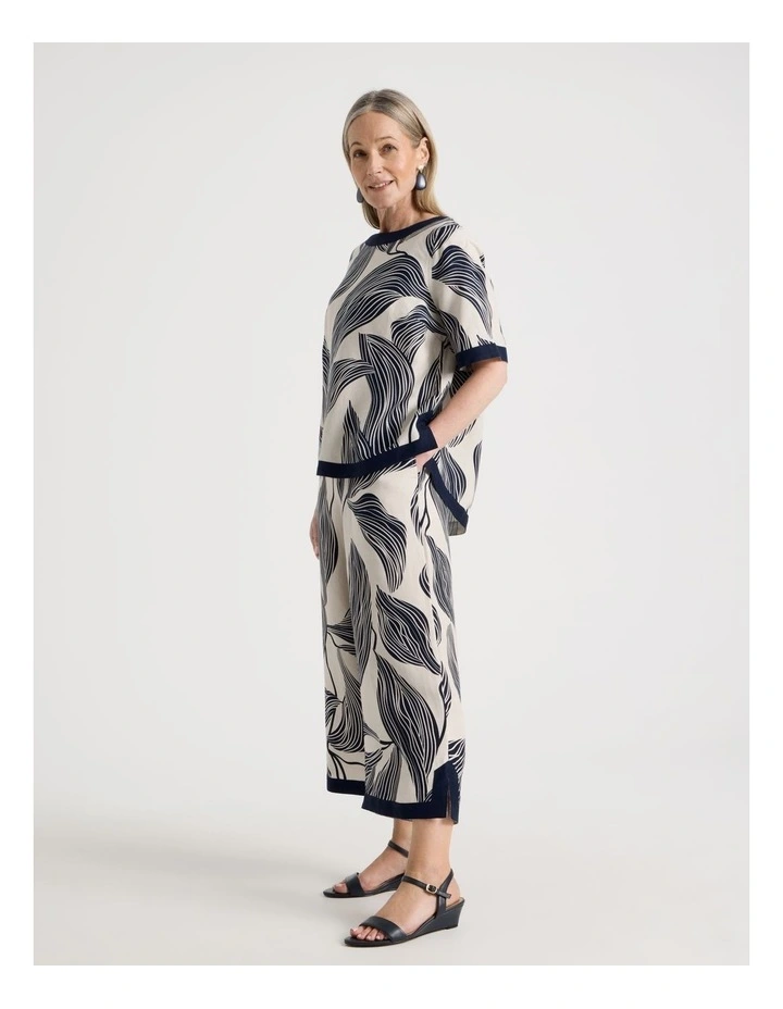 Wide Leg Crop Linen Blend Pant With Solid Contrasts in Neutral Navy Print image 3