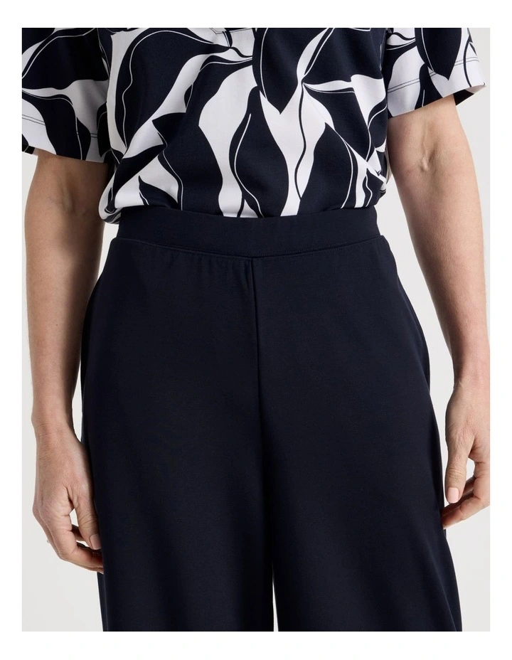Elastic Waist Crop Travel Knit Pant in Navy image 6